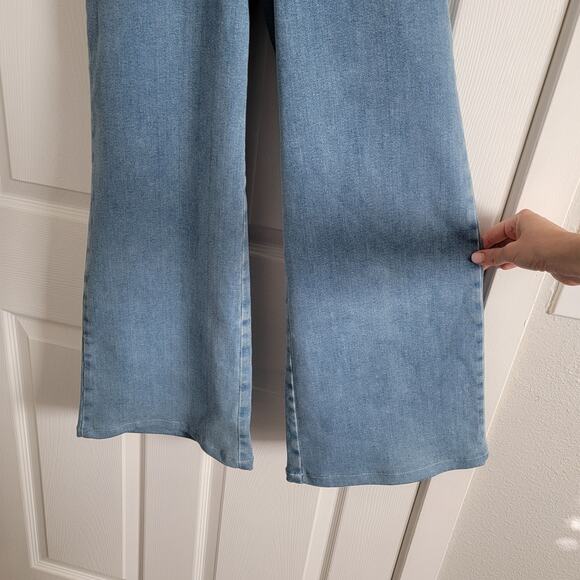 Good American Vacay Denim Jumpsuit Lace Up Back Flare Leg Stretchy Size 2 - Picture 4 of 10